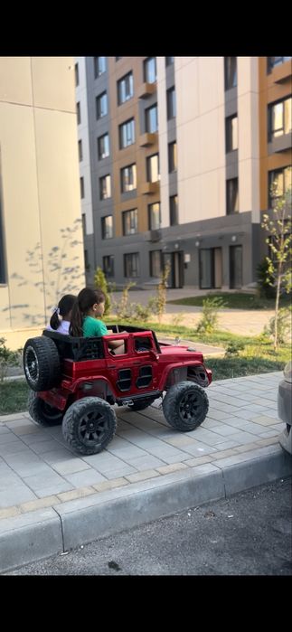 Продам срочно большую машину
