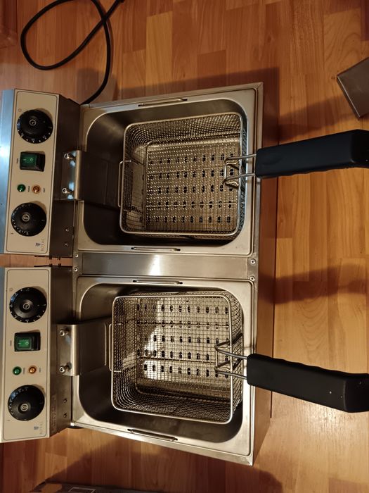 Friteuze 2x10l utilizata