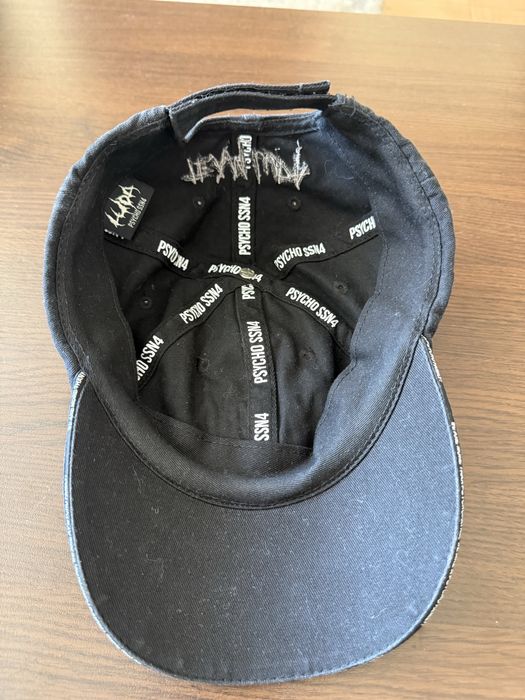 Luda шапка Psycho