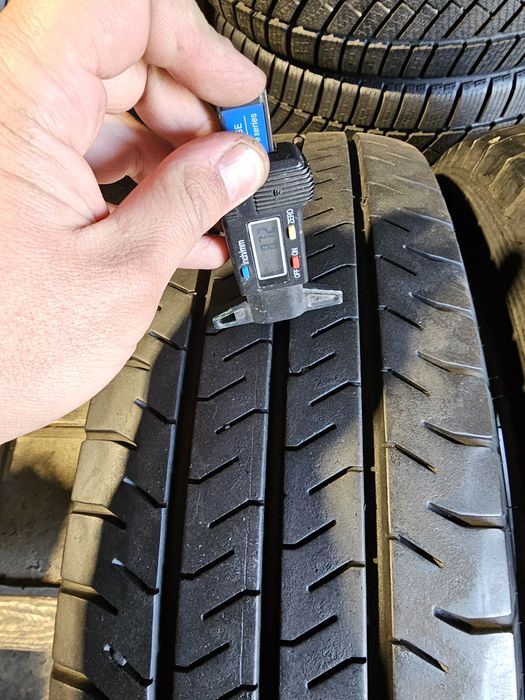 2 anvelope vara 225 75 16C Falken 8.7mm 2020