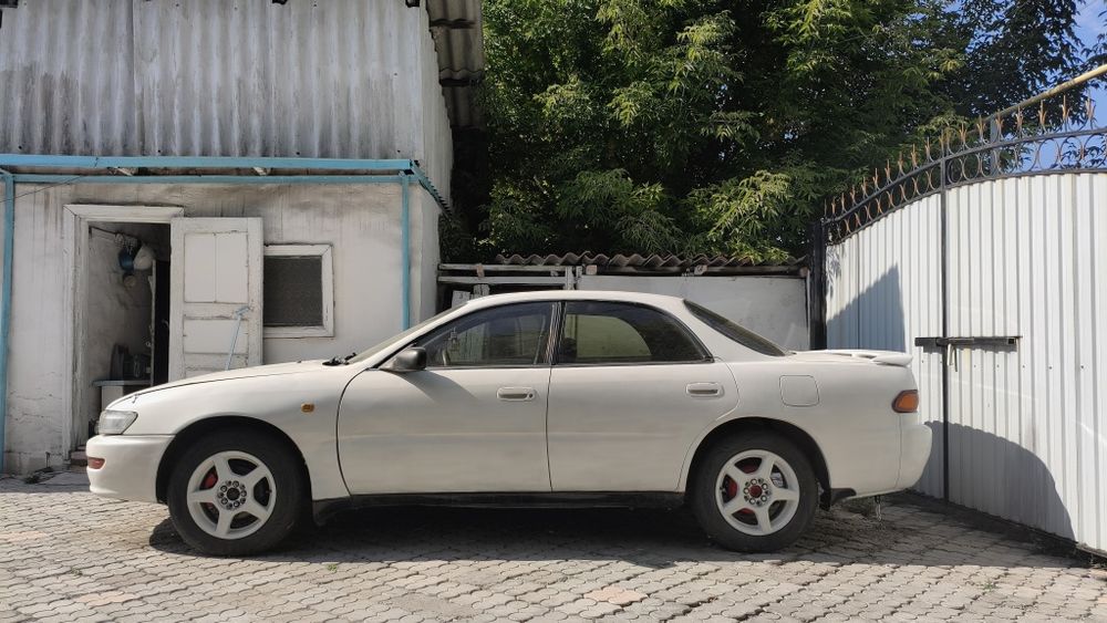 Продам Toyota Carina ed
