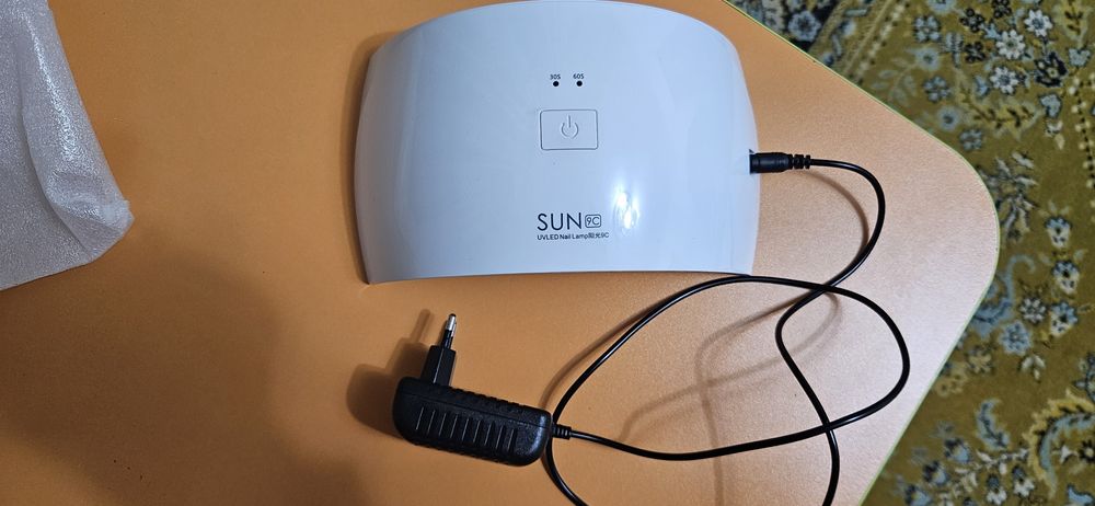 Лампа для маникюра