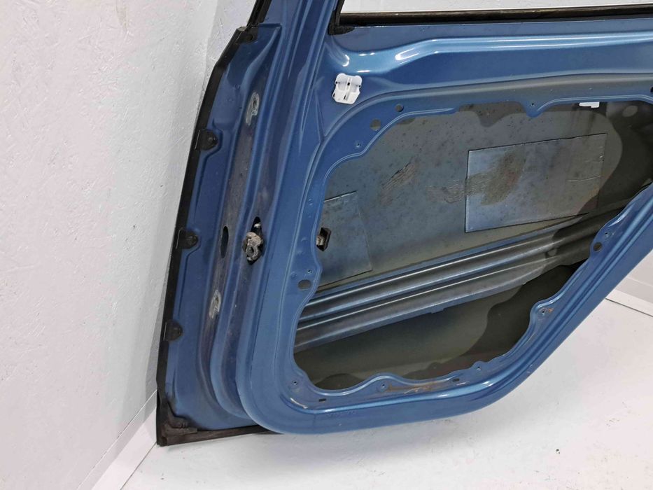 Usa dreapta spate Volvo V40 II Rdesign [Fabr 2013-2019] 713 POWER BLUE