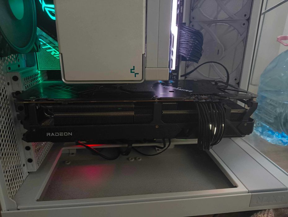 AMD Radeon 7800xt 16gb Tuf Gaming OC