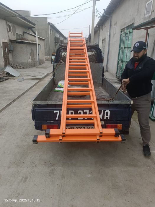 Диэлектрические боты,галоши,перчатки,коврики,лестницы