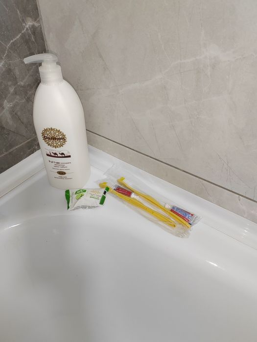 Сдаётся 1 комн квартира посуточна