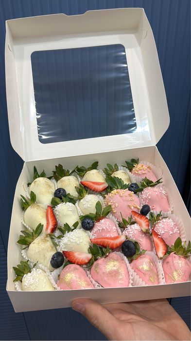 Клубника в шоколаде на 8марта