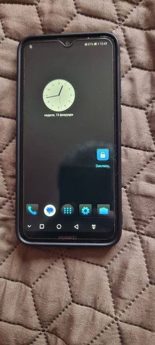 Смартфон Huawei Y7