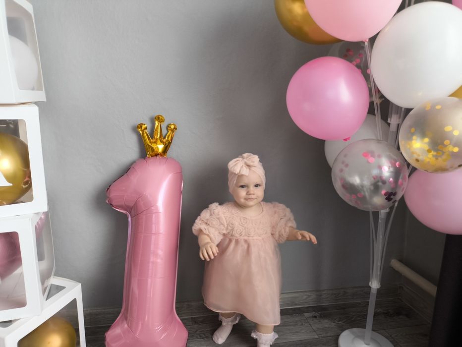 Продам платье+тюрбан на девочку