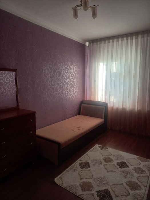 Сдается в аренду 4-х комнатная квартира с отдельным гардеробом