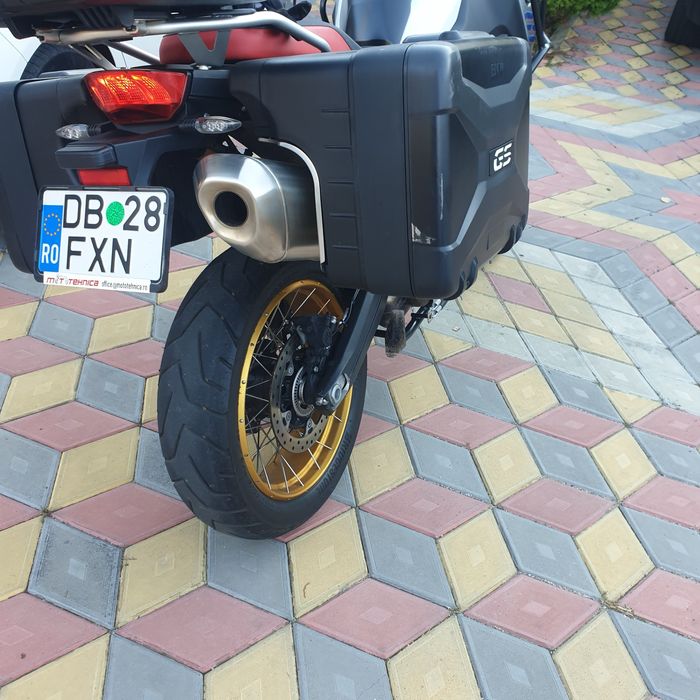 De vanzare BMW. 850
