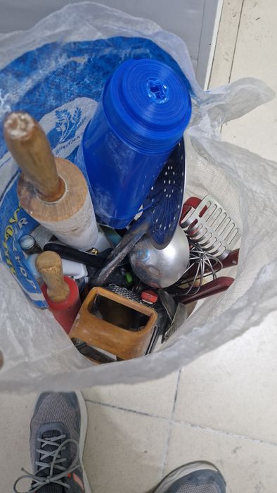 Продам разную посуду для кафе,ресторанов, дома.