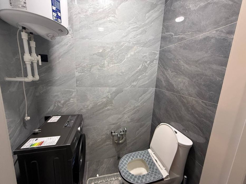 Сдаётся 2х комнатная квартира на 5этаже в районе Бухара Сити Латтико