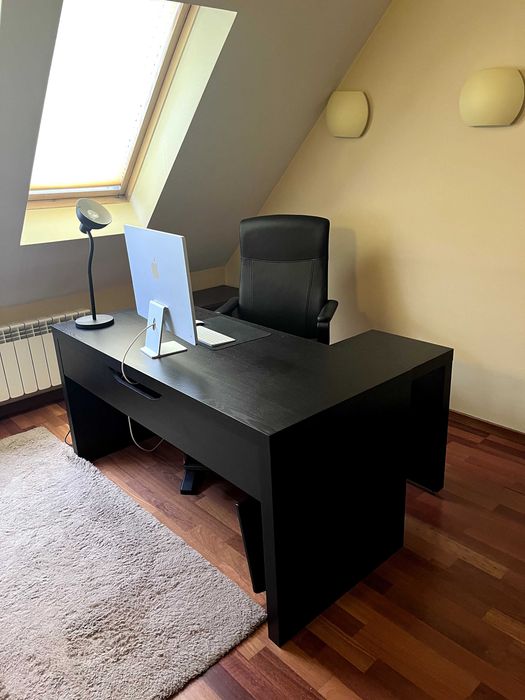 Въртящ се стол за бюро