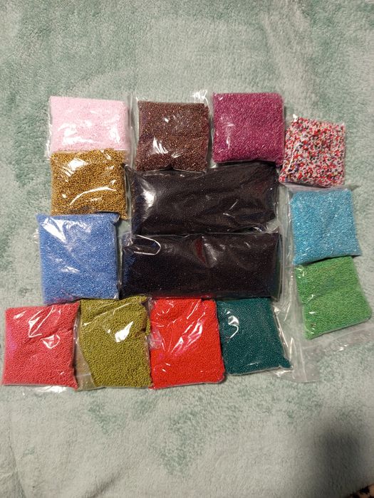 Mărgele 2 mm in total 6 kg