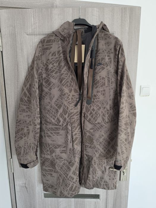 The Nike Storm Fit ADV jacket M large