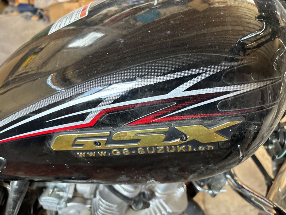 Продается мотоцикл CUZUKI Сузуки 150кубовый