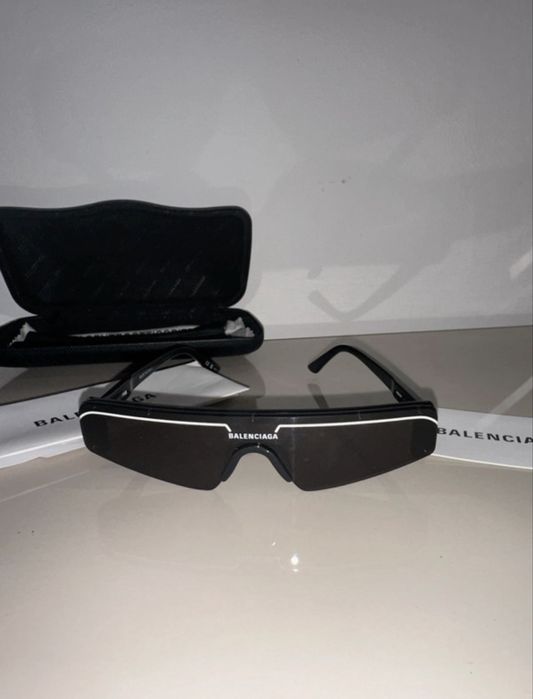 Ochelari de soare Balenciaga