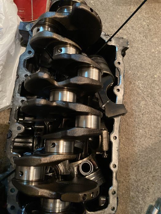 Vibrochen pistoane baie 2.0 tdi cbb audi vw