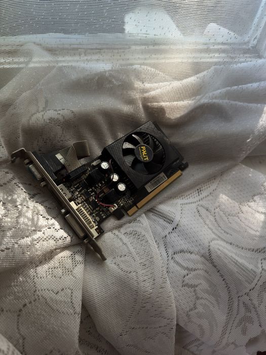 Продам видеокарту GT610