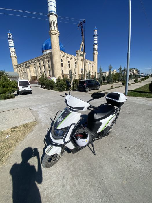 Skuter sotiladi! Srena megalkari bor