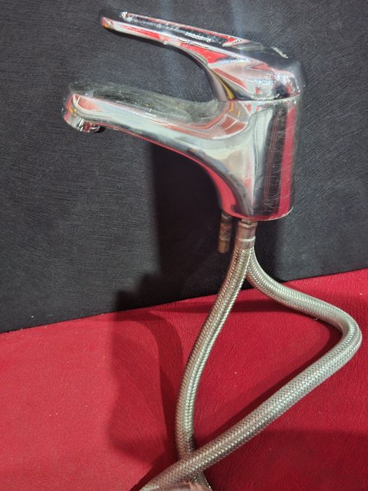 Смесител за мивка Видима