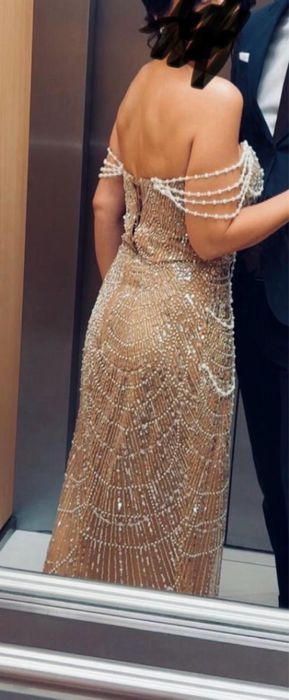 Rochie de seara cu paiete decorata cu perle, culoarea sampanie, XS