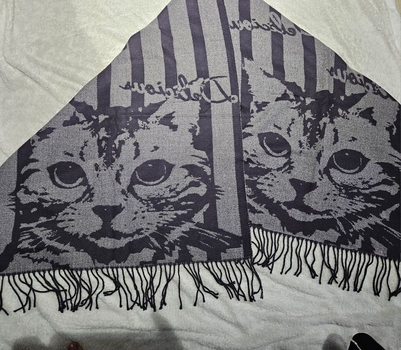 Продам шарф с котом