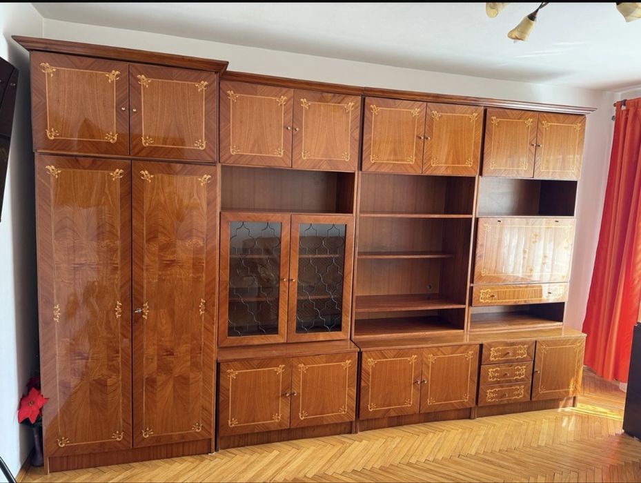 Vand mobila de camera stare impecabila !