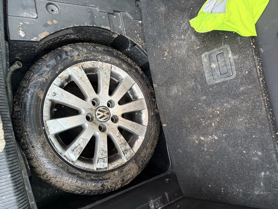 Volkswagen Passat B6 2.0 TDI BMP НА ЧАСТИ !