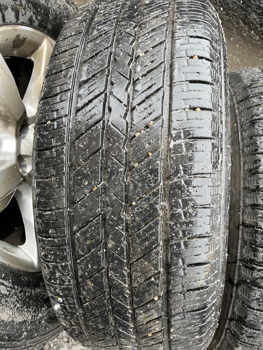 Продам шины 265 /65  R17
