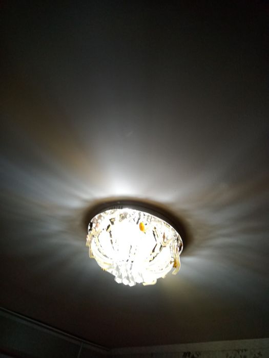 Продам люстра б/у