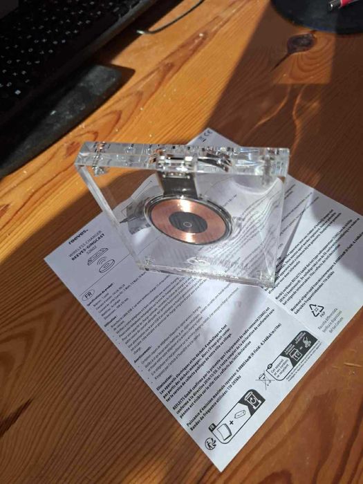 Зарядно устройство/ Wireless Charger REEVES-GINGCAST 15 Watt| 52602