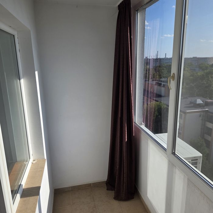 De vanzare 2 camere in zona Titan
