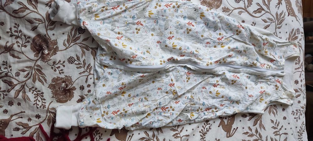 Детски чувал за спане с крачета