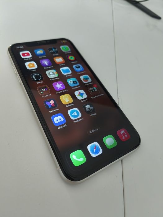 Продам Iphone 11