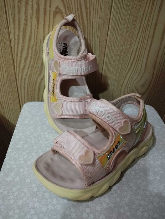 Обувь для девочек