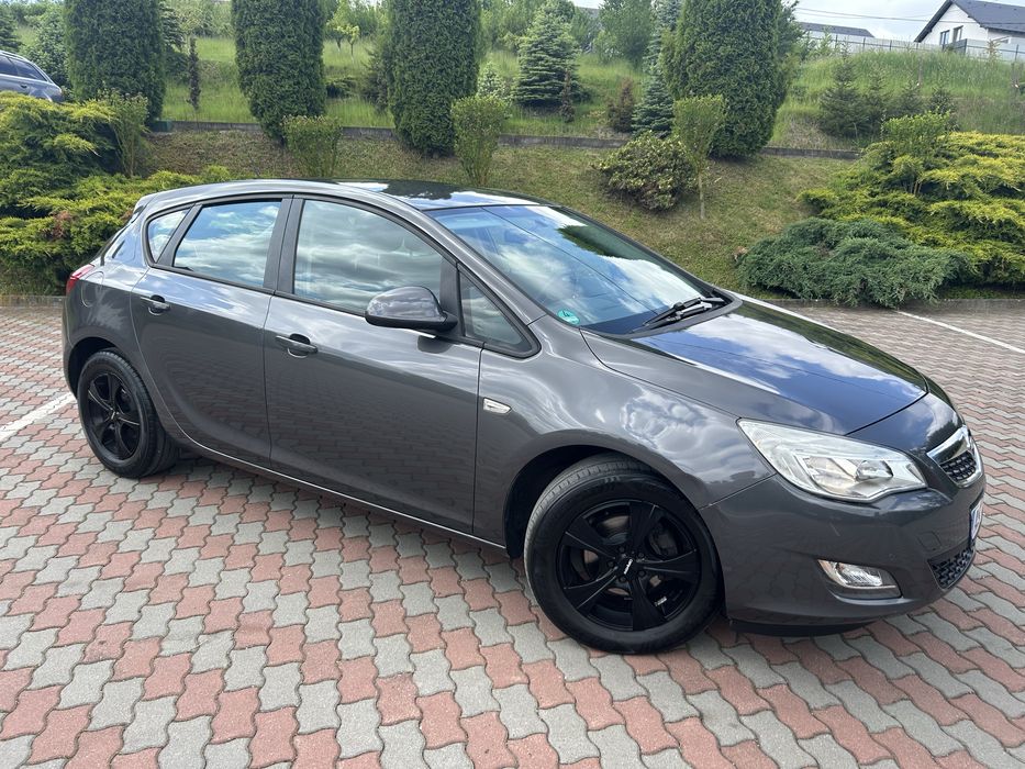 -Opel astra J Facelift-2011-1.4benzina-140cai-euro5-adusa din germania-