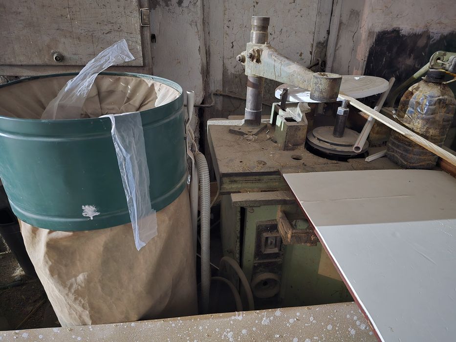 Станки по деревообработке.