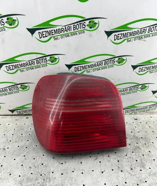 Lampa / Tripla stop stanga pe aripa 6N0945257B Volkswagen VW Polo 2000