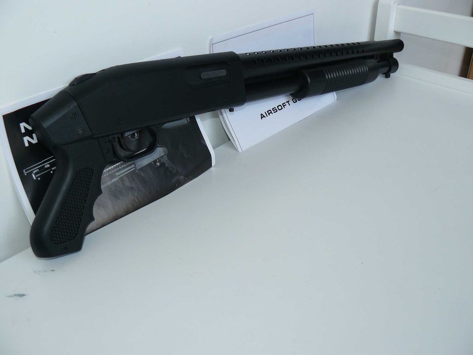 Pusca Shotgun Airsoft Mossberg 590 Short 003 AGM,Noua,Armare Manuala/Arc 1,1 Joule