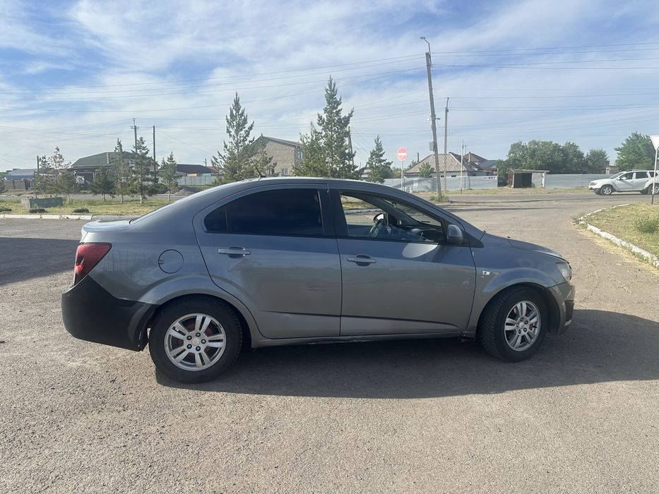 Продам chevrolet aveo