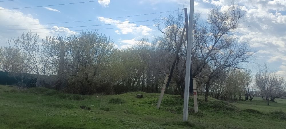 Земельный участок