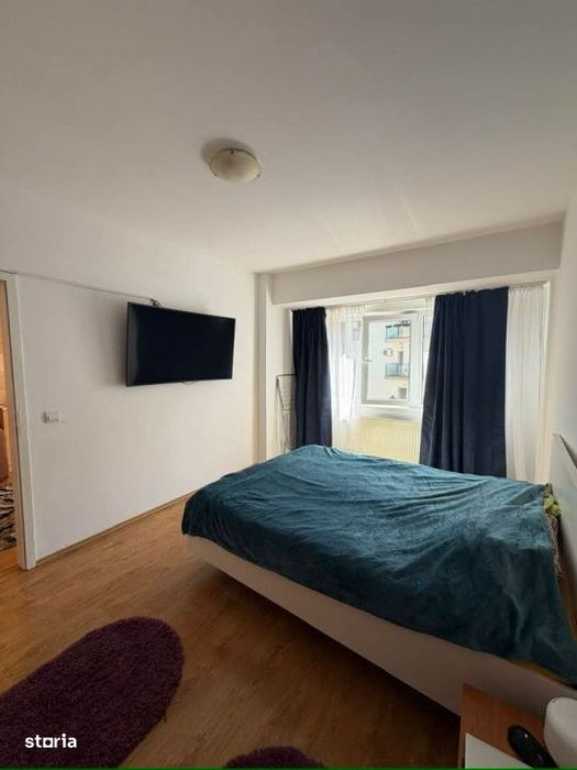Apartament cochet, etajul 3/5, zona Edgar Quinet