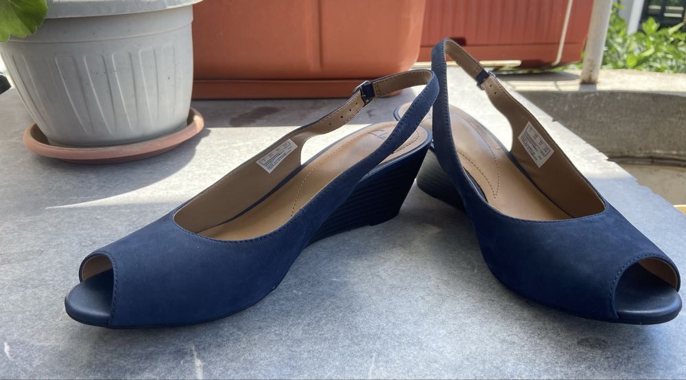 Сандали Clarks 37 номер