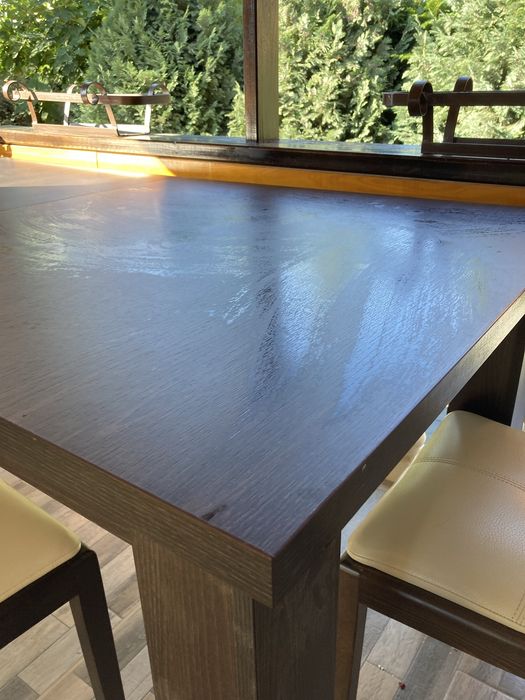 Masa de dining mare cu 8scaune