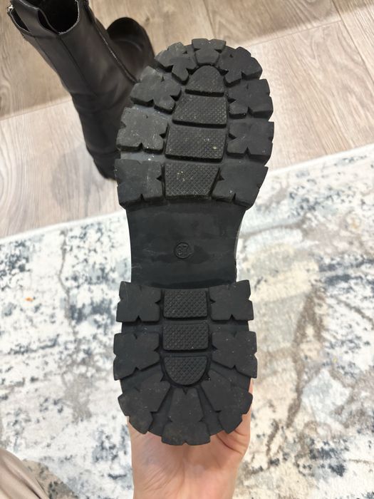 Черни дамски боти