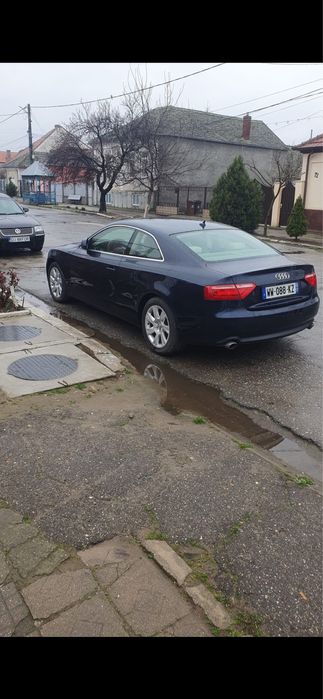 Audi a5 de vanzare cutie defecta