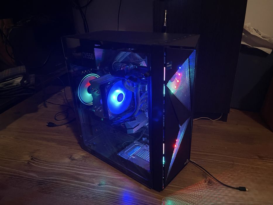 PC gaming- i5-11600KF + GTX 1660 Super + 16GB RAM + SSD/HDD