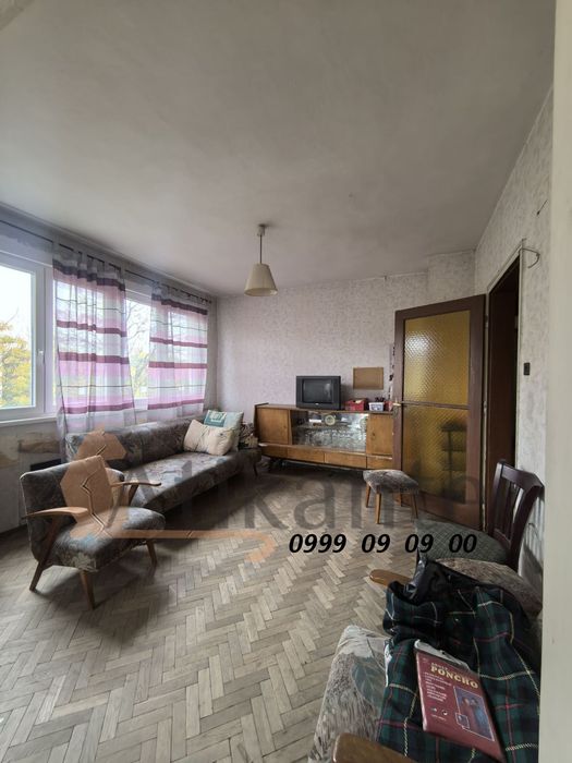 Продава се Тристаен апартамент в София, Лозенец - 82 кв.м за 2177 €/кв.м - Снимка #1